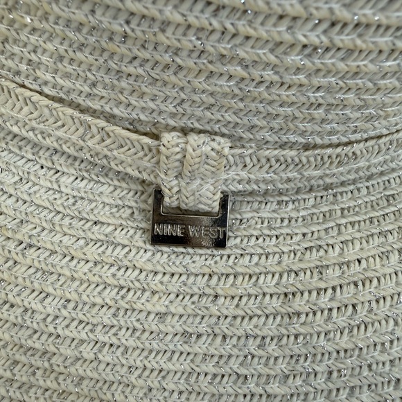 Nine West Elegant Soft White Straw Sun Hat – Chic Summer Boho Beach Style - Picture 4 of 12